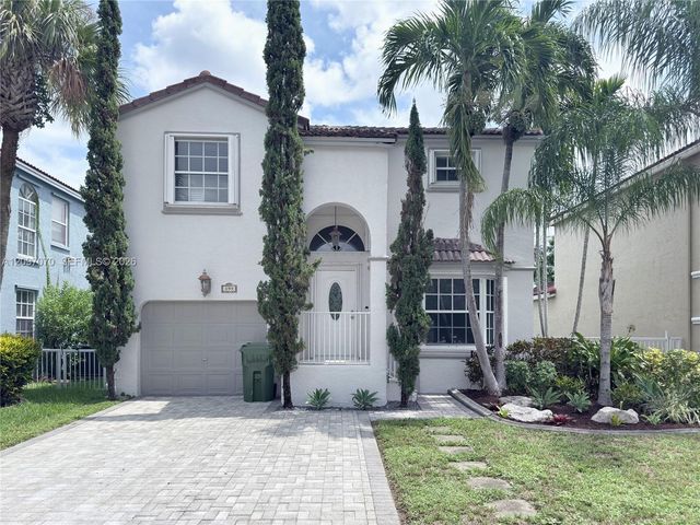 199 NW 152nd Avenue, Pembroke Pines, FL 33028