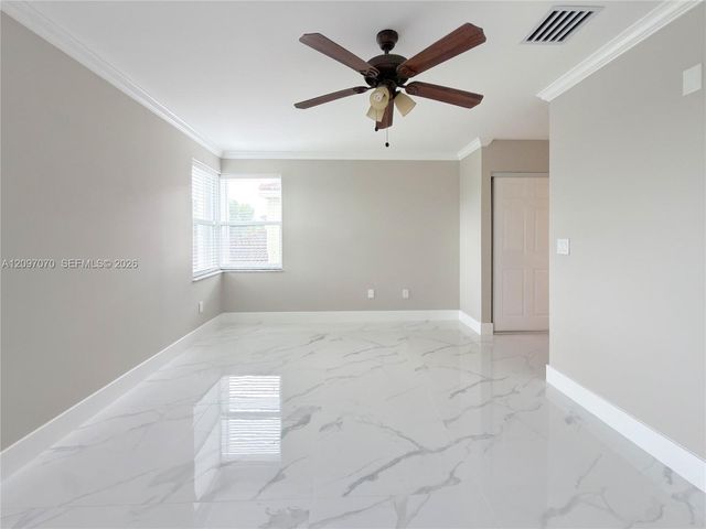 199 NW 152nd Avenue, Pembroke Pines, FL 33028