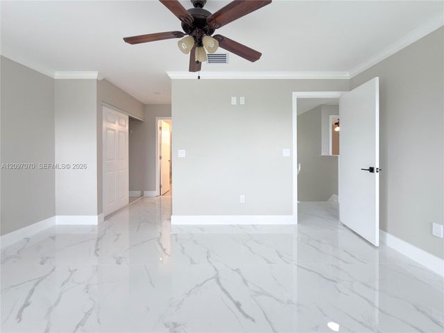 199 NW 152nd Avenue, Pembroke Pines, FL 33028