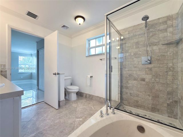 199 NW 152nd Avenue, Pembroke Pines, FL 33028