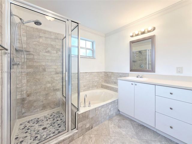 199 NW 152nd Avenue, Pembroke Pines, FL 33028