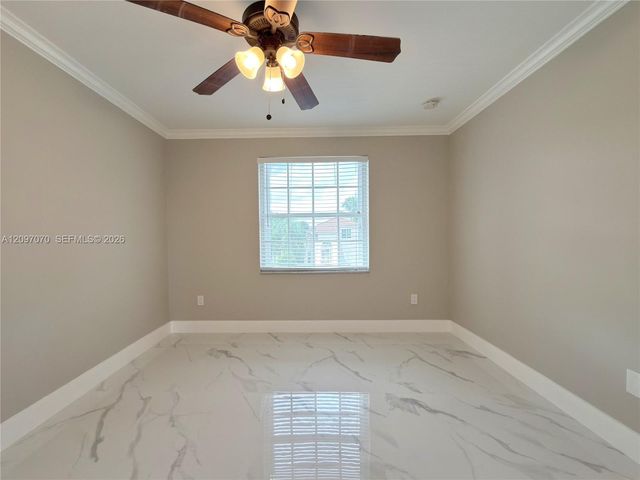 199 NW 152nd Avenue, Pembroke Pines, FL 33028
