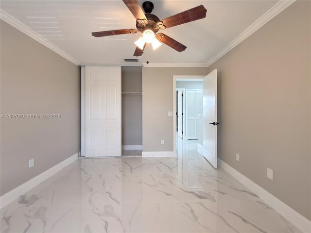 199 NW 152nd Avenue, Pembroke Pines, FL 33028