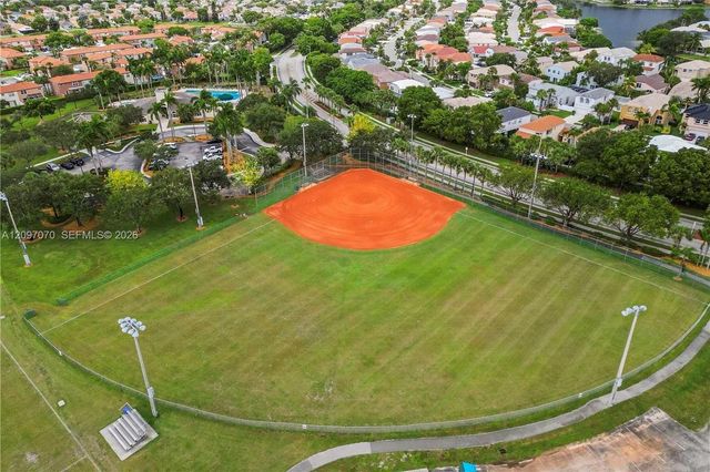199 NW 152nd Avenue, Pembroke Pines, FL 33028