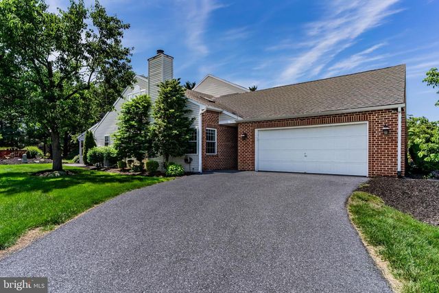 4134 NANTUCKET DR, Mechanicsburg, PA 17050
