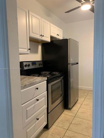 1990 NE 181st St, North Miami Beach, FL 33162