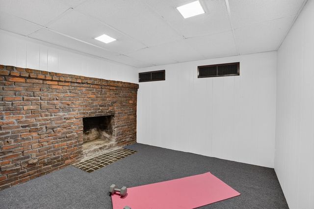 299 Concord Road, Bedford, MA 01730