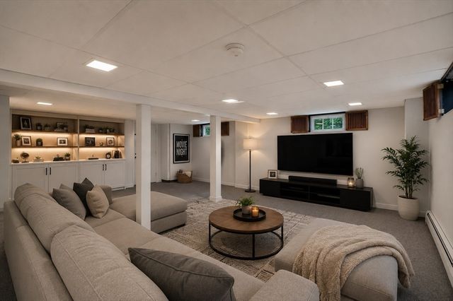 299 Concord Road, Bedford, MA 01730