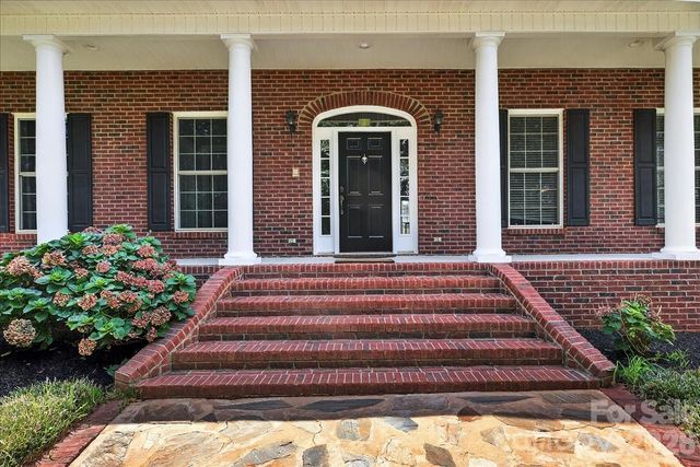 498 Johnson Dairy Road, Mooresville, NC 28115