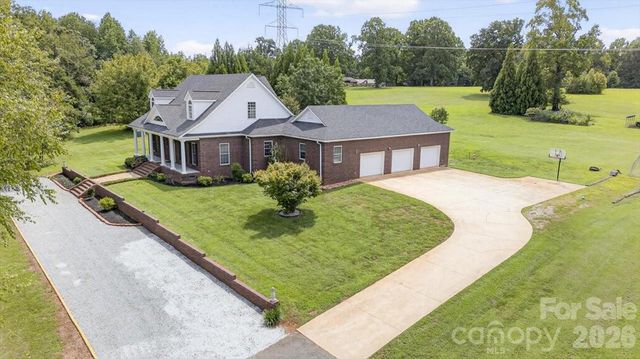 498 Johnson Dairy Road, Mooresville, NC 28115