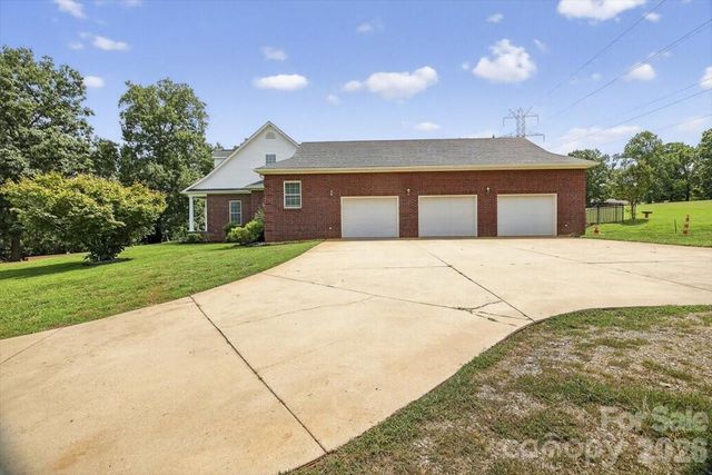 498 Johnson Dairy Road, Mooresville, NC 28115