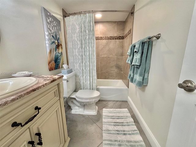 3920 Inverrary Boulevard 607C, Lauderhill, FL 33319