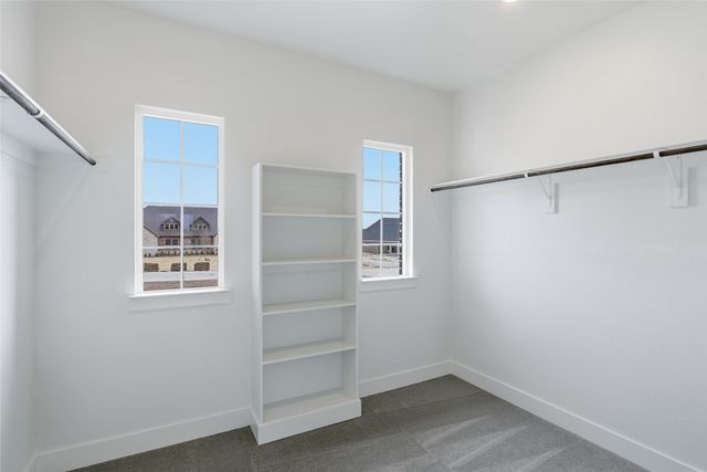 812 Valley Ridge Road, Van Alstyne, TX 75495