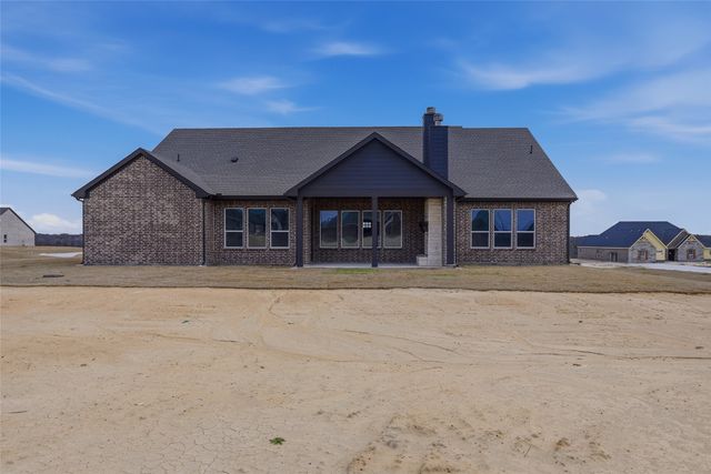 812 Valley Ridge Road, Van Alstyne, TX 75495