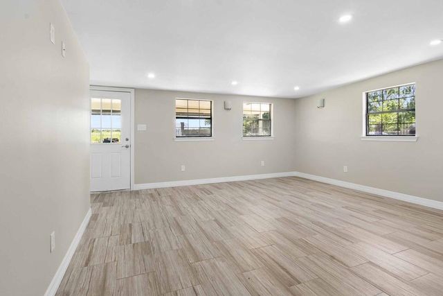1534 Sterling Drive, Baytown, TX 77523