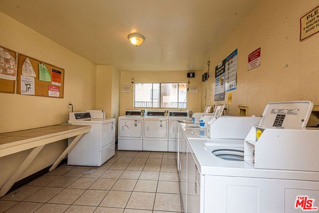 719 N Eucalyptus Avenue 6A, Inglewood, CA 90302