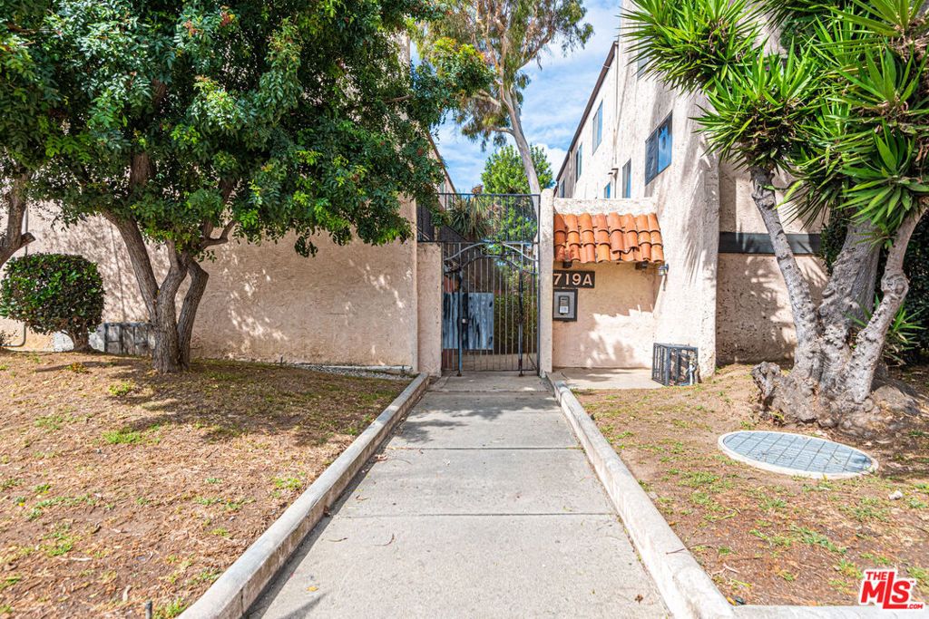 719 N Eucalyptus Avenue 6A, Inglewood, CA 90302