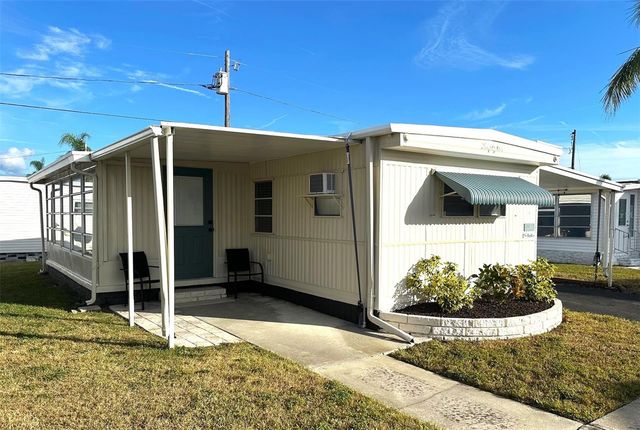 11111 101ST STREET 100, Largo, FL 33773