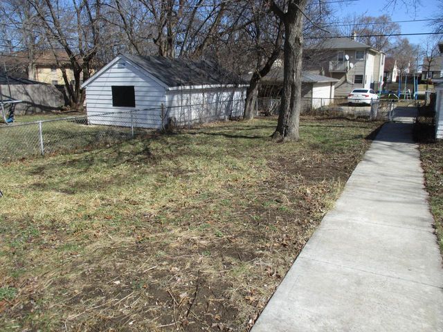 4160 N 69th STREET, Milwaukee, WI 53216