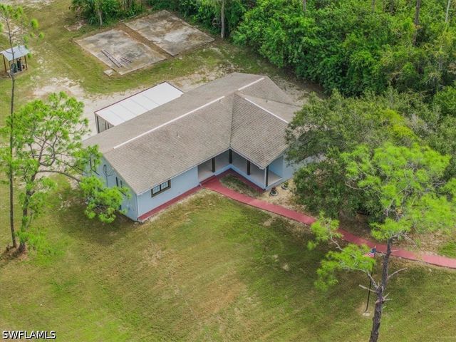 360 Desoto BLVD S, Naples, FL 34117