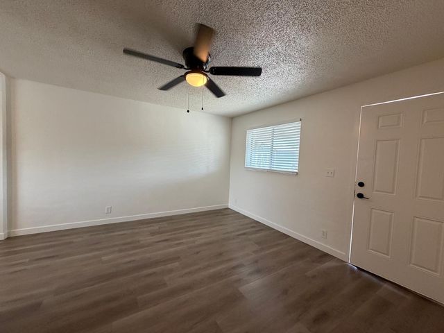 1027 E Dunlap Avenue Apt 4, Phoenix, AZ 85020