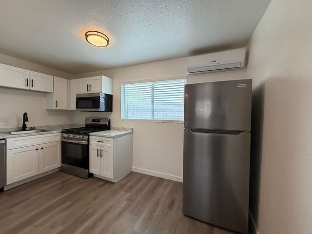 1027 E Dunlap Avenue Apt 4, Phoenix, AZ 85020