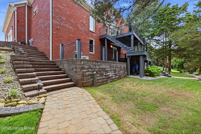 368 Ashford Dr, Mt Washington, KY 40047