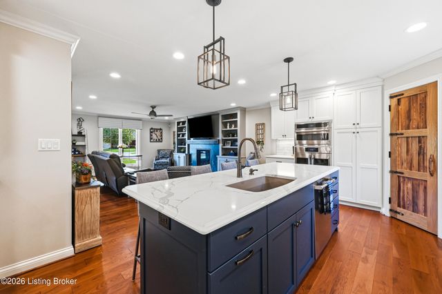 368 Ashford Dr, Mt Washington, KY 40047
