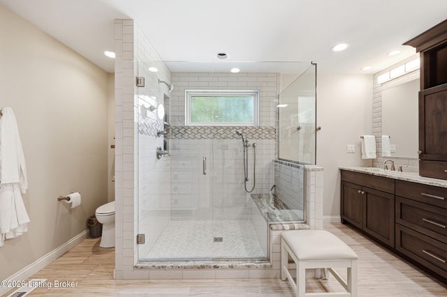 368 Ashford Dr, Mt Washington, KY 40047