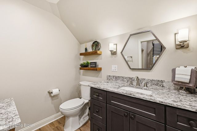 368 Ashford Dr, Mt Washington, KY 40047