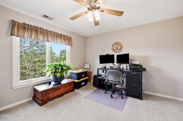 368 Ashford Dr, Mt Washington, KY 40047