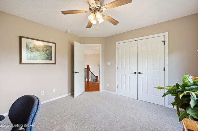 368 Ashford Dr, Mt Washington, KY 40047