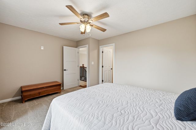 368 Ashford Dr, Mt Washington, KY 40047