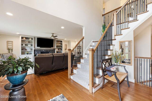 368 Ashford Dr, Mt Washington, KY 40047