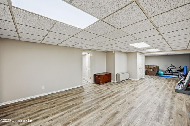 368 Ashford Dr, Mt Washington, KY 40047