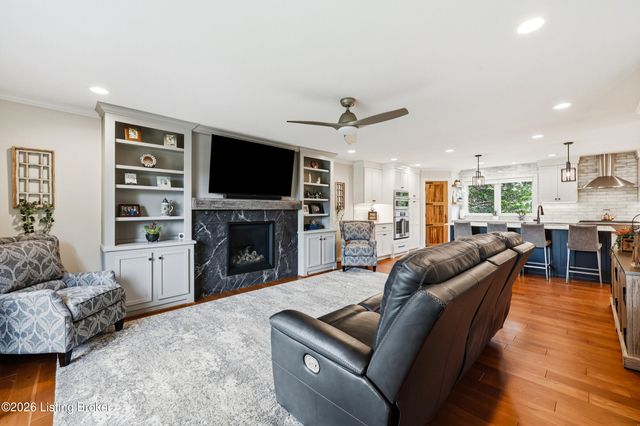 368 Ashford Dr, Mt Washington, KY 40047