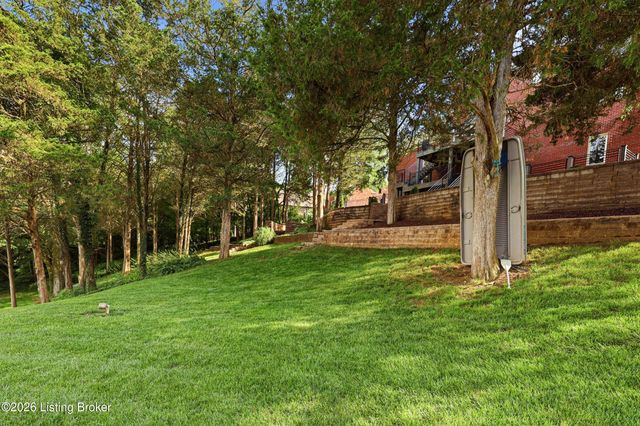 368 Ashford Dr, Mt Washington, KY 40047