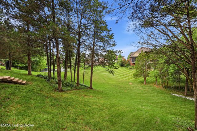 368 Ashford Dr, Mt Washington, KY 40047