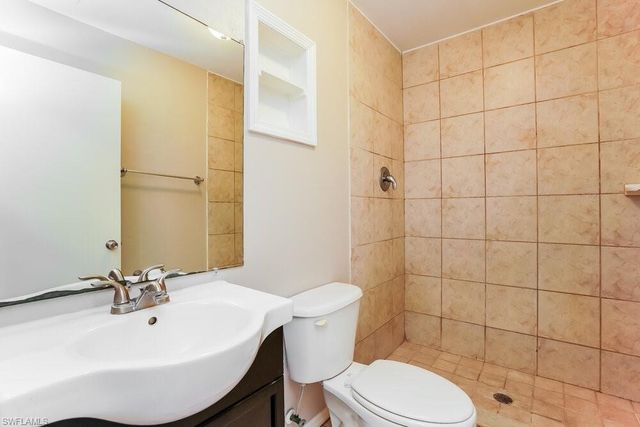 5407 3rd ST W, Lehigh Acres, FL 33971