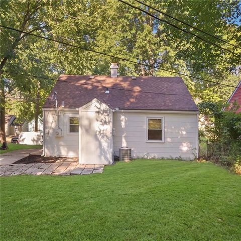 7405 Park Avenue, Kansas City, MO 64132