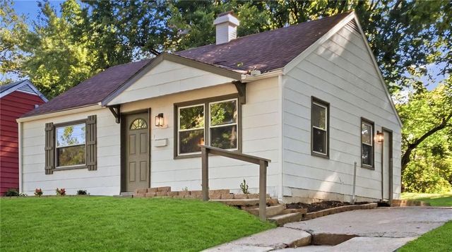 7405 Park Avenue, Kansas City, MO 64132