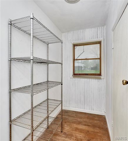 120 Highview Drive, Ballwin, MO 63011