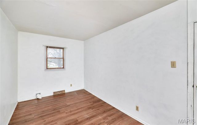 120 Highview Drive, Ballwin, MO 63011