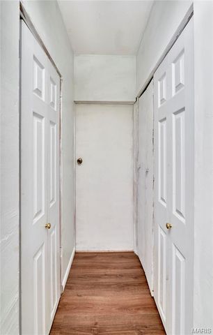 120 Highview Drive, Ballwin, MO 63011