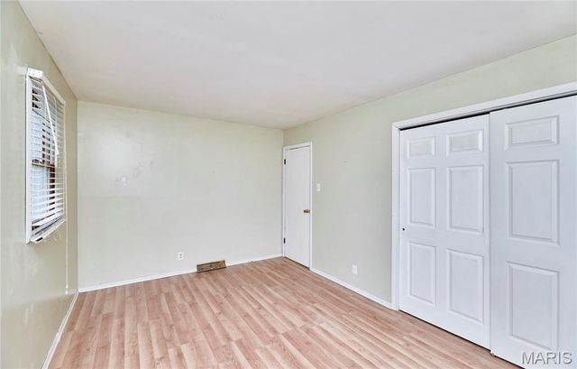 120 Highview Drive, Ballwin, MO 63011