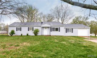 120 Highview Drive, Ballwin, MO 63011