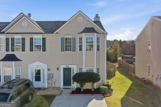 100 Benfield Circle, Cartersville, GA 30121