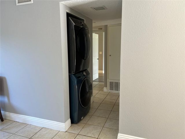 1927 Houston 5, Fullerton, CA 92833