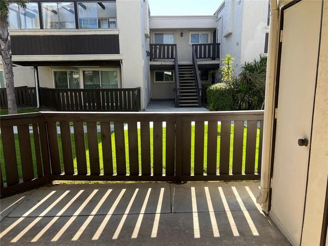 1927 Houston 5, Fullerton, CA 92833