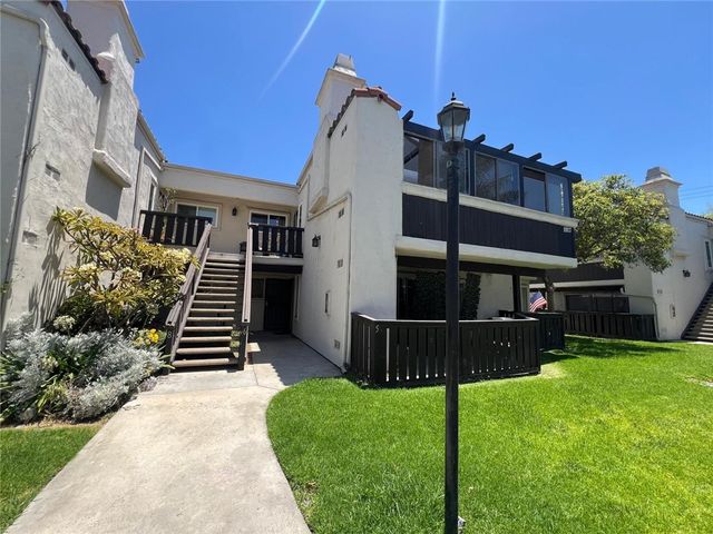 1927 Houston 5, Fullerton, CA 92833
